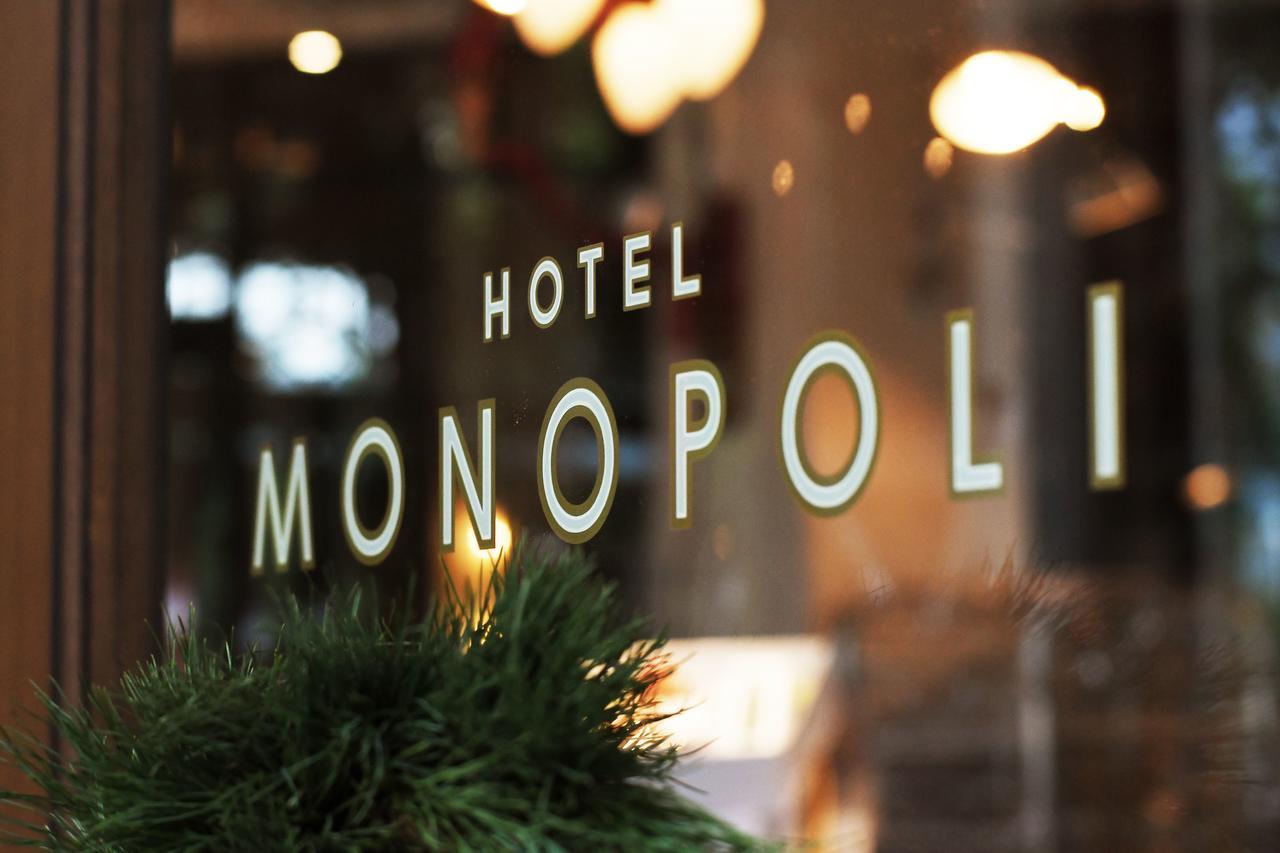 Hotel Monopoli Jakarta Extérieur photo