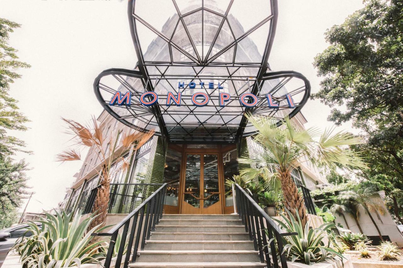 Hotel Monopoli Jakarta Extérieur photo